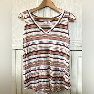 Maurices 24/7 medium sleeveless tee shirt